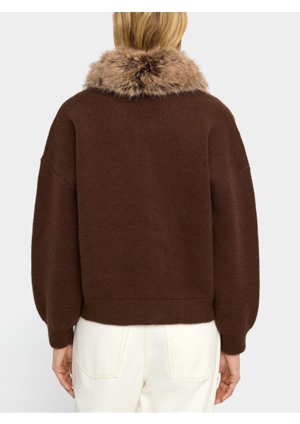 Suni Kürk Yakalı Örme Hırka modelleri