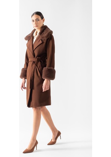 Friedricks Kruvaze Yakası Kolları Kürklü Kaban Kahve fiyatları