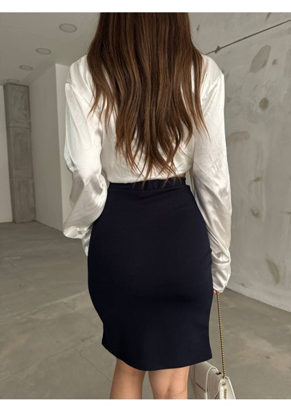 Kadın Yandan Yırtmaçlı Düğme Detaylı Krep Kumaş Likralı Etek fiyatları