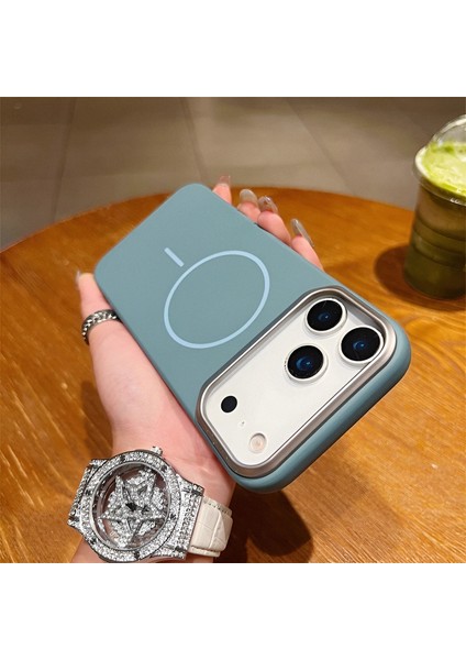 iPhone 17 Promax Magsafe Özellikli Ultra Slim Darbeye Dayanıklı Metal Çerçeveli Kılıf modelleri