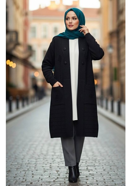 Kadın Tesettür Düğme Detaylı Göğüs ve Cep Incili Diz Altı Çift Ce