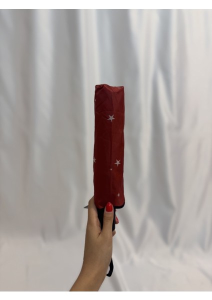 Kırmızı 8 Telli Otomatik Rüzgar Dayanıklı Yıldız Desenli Şemsiye modelleri