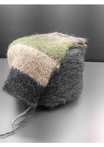 %70 Suri Alpaka El Örgü Ipi 300GR Antrasit