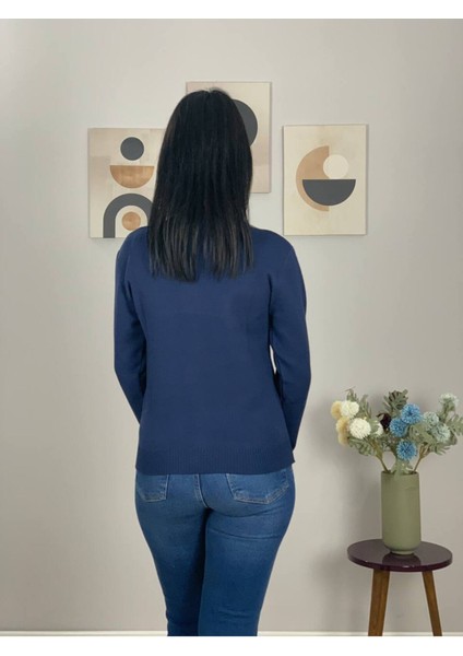 Kadın Teddy Bear Nakışlı Krem Triko Kazak Lacivert M