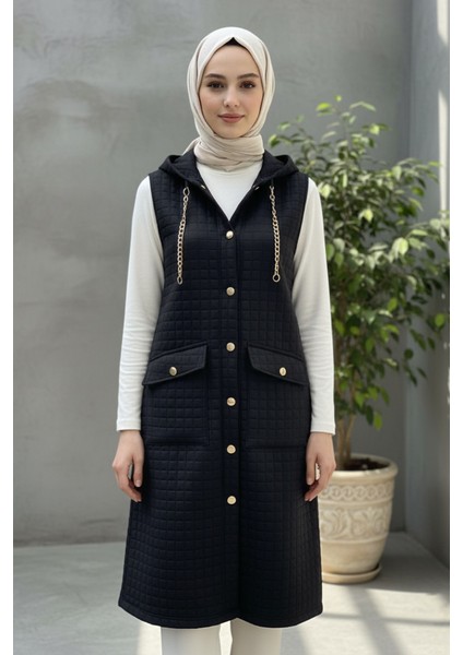 Kadın Kapüşonlu Uzun Kapitone Yelek