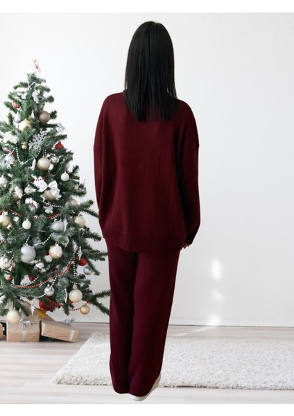 Kadın Uzun Kol Yeni Yıl Nakışlı Bisiklet Yaka Triko Kazak Pantolo