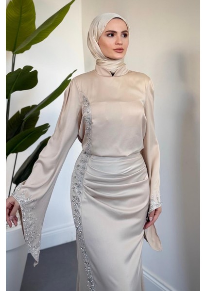 Melinos Yandan Taşlı Saten Abiye Krem fiyatları