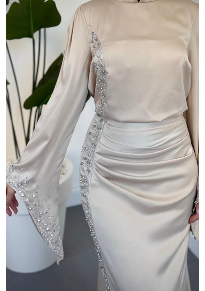 Melinos Yandan Taşlı Saten Abiye Krem modelleri