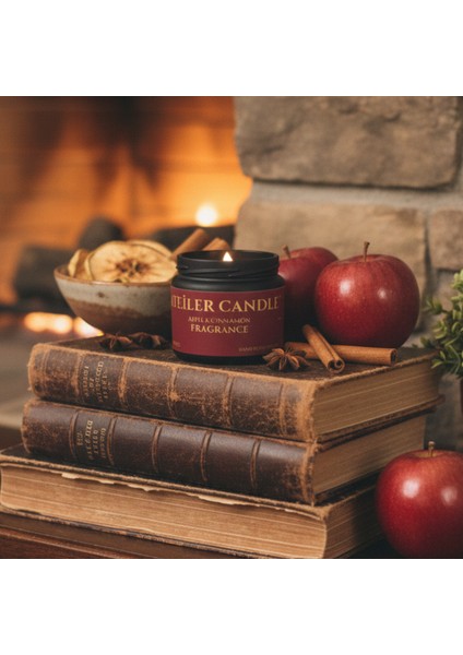 Atelier Candle – Premium Elma & Tarçın Kokulu Mum (250GR) El Yapımı | Doğal Vegan Soya Wax | Ahşap Fitil | Özel Premium Cam Kavanoz modelleri