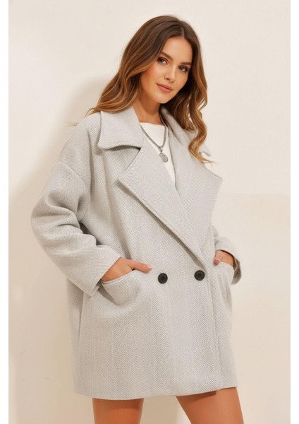 Balıksırtı Dokulu Gri Modern Kadın Kaban