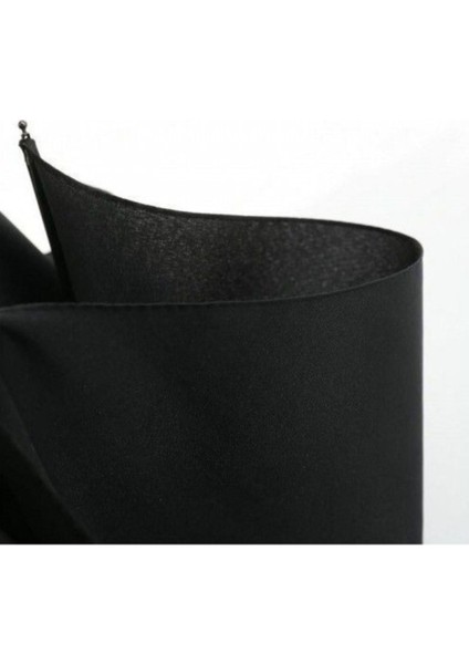 10 Tel Tam Otomatik Lüx Siyah Şemsiye, Şık ve Kullanışlı Koruma Sağlar.