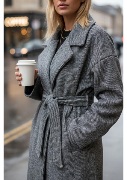 Kahverengi Şık Uzun Kaban – Kuşaklı Kadın Model fiyatları