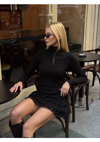 Kadın Kat Kat Dantelli Kısa Etek Si̇yah - Xs indirimleri