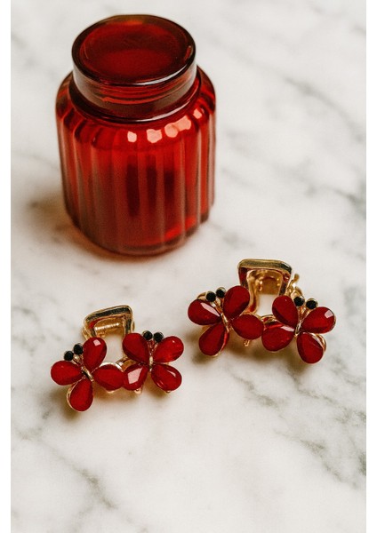 Dört Yapraklı Çiçek Figürlü Kadın Mandal Toka