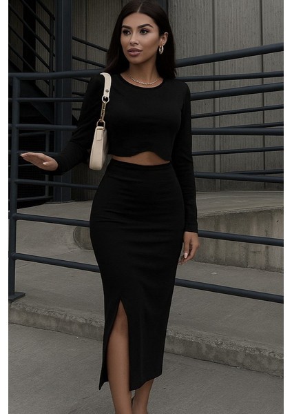 Kadın Uzun Kollu Bisiklet Yaka Kısa Krop Dalgıç Bluz ile Önden Yırtmaçlı Uzun Etek Ikili Takım indirimleri