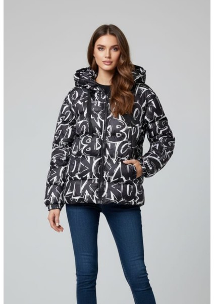 Kadın Grafiti Desenli Kapşonlu Şişme Mont