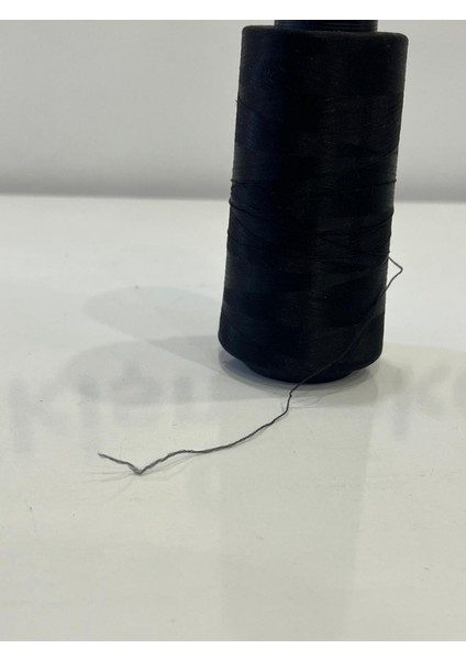 150 Denye Polyester Ip Overlok Makinası Için uygundur 1 adet siyah fiyatları