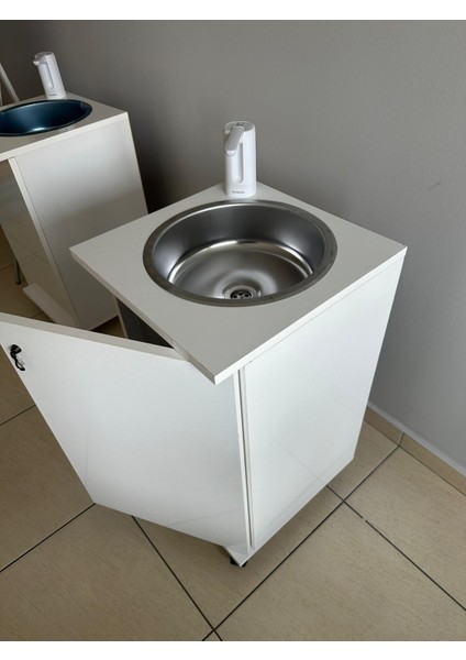Taşınabilir Mobil Lavabo - Yeni Yönetmeliğe Uygun Muayenehane Tipi - Şarjlı Pompalı (75X42X42 Cm) modelleri