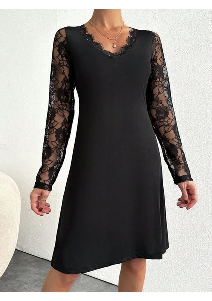 Kadın Uzun Kollu Yaka ve Kol Dantel Detay Sandy Mini Boy Elbise