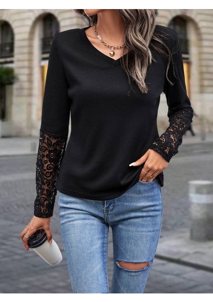 Kadın Uzun Kollu V Yakalı Dantelli Waffle Bluz