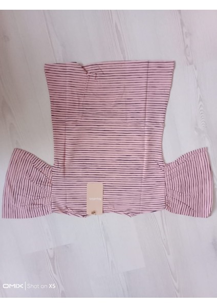 Kız Çocuk Tşört ( Baskılı , Fırfırlıkol , Çorap Hediyeli )