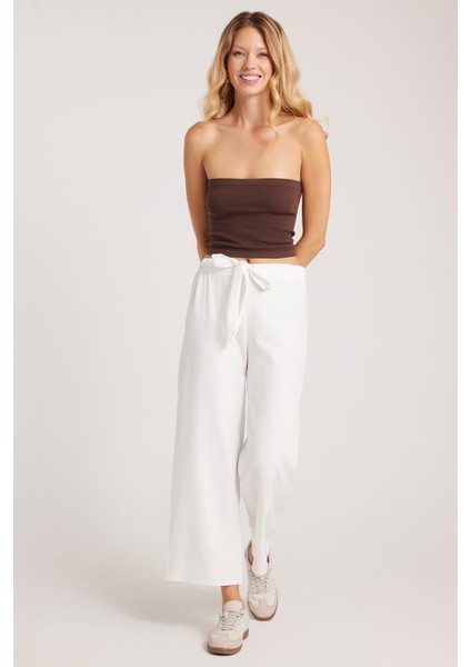 Kadın Relax Fit Rahat Kesim Lastikli Kuşak Bağlamalı Geniş Paça Beyaz Pantolon fırsatları