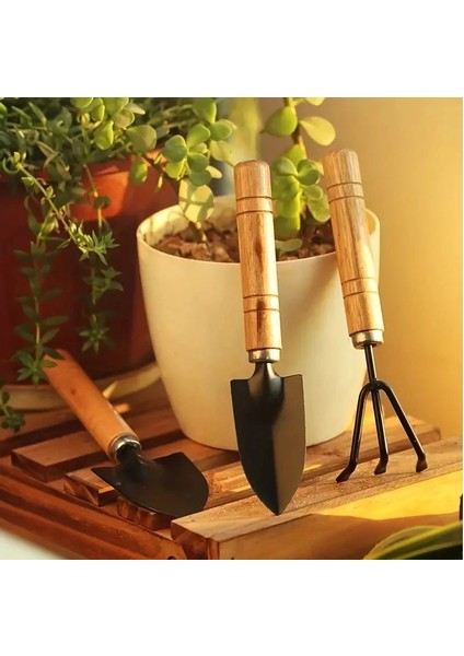 Buğz Portatif Kazma Kürek Tırmık Seti