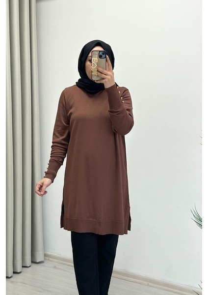 Noshe Soğuk Ip Merserize Kumaş Kol Ucu Gold Düğme Detaylı Kadın Tesettür Tunik