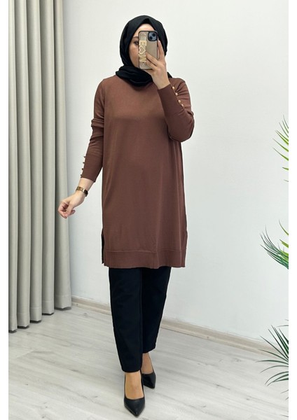 Noshe Soğuk Ip Merserize Kumaş Kol Ucu Gold Düğme Detaylı Kadın Tesettür Tunik modelleri