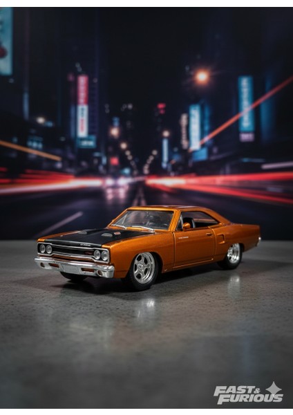 Toys Fast & Furious | Dom's Plymouth Road Runner | Die-Cast Metal Model Araba (1:32) | Koleksiyonluk Oyuncak Araç modelleri