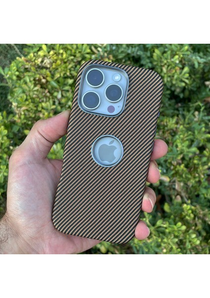 Apple iPhone 16 Pro Kılıf Magsafe Wireless Şarj Özellikli Karbonfiber Desenli Kapak fiyatları
