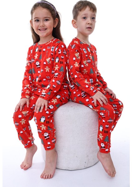 %100 Pamuk İnterlok Kumaş Uzun Kollu Yılbaşı Temalı Unisex Çocuk Pijama Takımı - Yılbaşı Pijaması fiyatları