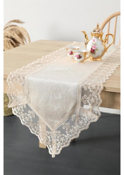 Güpürlü Kadife Runner -