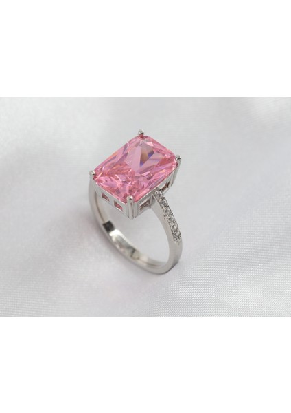 Pembe Baget Taşlı Gümüş Yüzük, Pembe Kuvars Yüzük, Pembe Renkli Baget Taşlı Gümüş Yüzük modelleri