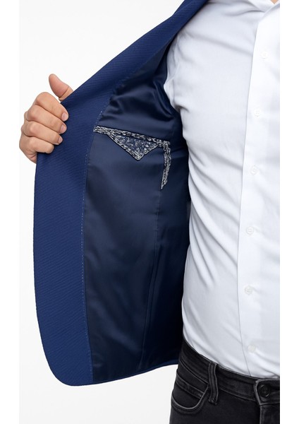 Erkek Dokulu Kumaş Slim Fit Blazer Ceket – Şık Modern Kesim Tek Düğmeli