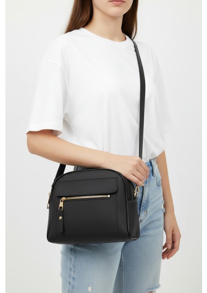 Kadın Lacost Deri Üç Bölmeli Çapraz Askılı El ve Omuz Çantası fırsatları