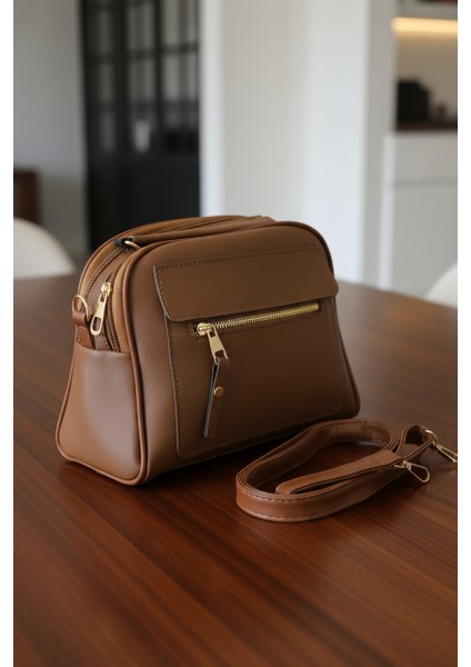 Kadın Lacost Deri Üç Bölmeli Çapraz Askılı El ve Omuz Çantası