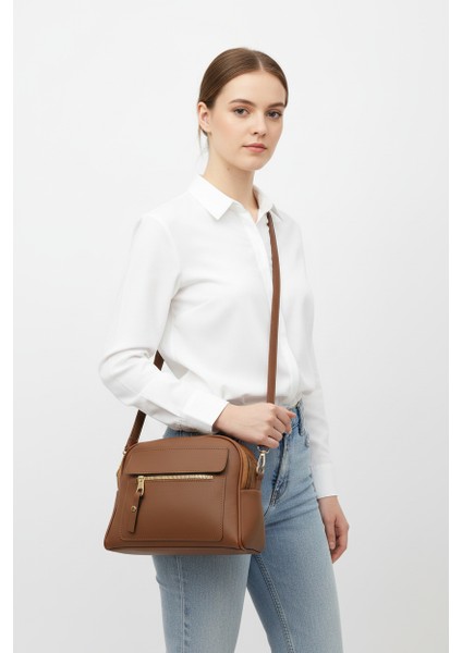 Kadın Lacost Deri Üç Bölmeli Çapraz Askılı El ve Omuz Çantası fiyatları