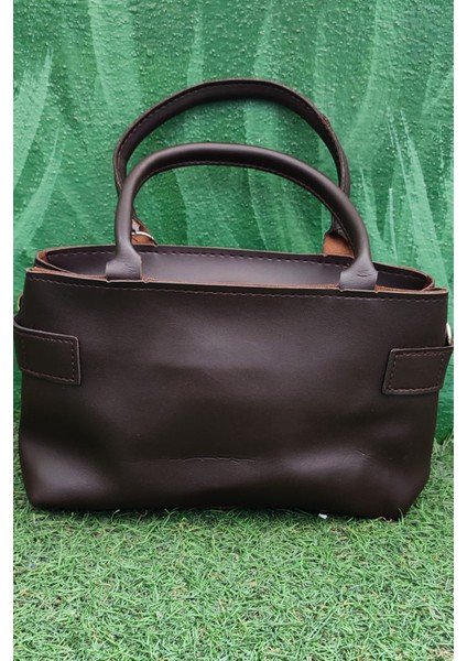 Peluş Ayıcık Charmlı Kadın Omuz Çantası – Siyah Renk & Peluş Ayıcık Detaylı Kadın Çantaqq modelleri