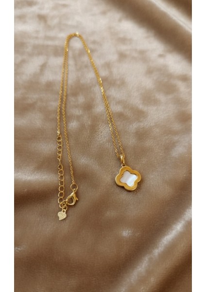 Yonca Model Kolye fiyatları