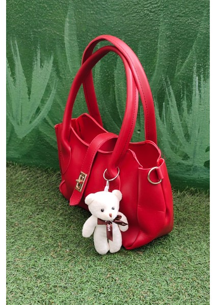 Peluş Ayıcık Charm Kadın Omuz Çantası – Kırmızı Renk & Peluş Ayıcık Detaylı Kadın Çanta fırsatları