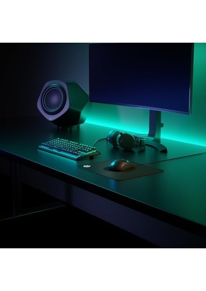 Qck Medium Gaming Mousepad - Maksimum Kontrol Sağlar - Oyun Sensörleri Için Optimize Edilmiştir fiyatları