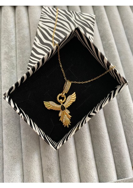 Çelik Kanatlı Model Siyah Taşlı Kolye Kutulu Paketleme