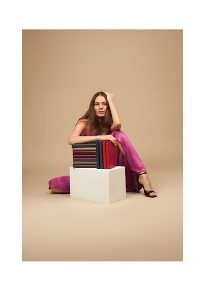 2025 Haftalık Ajanda A5 (14X21CM) Esnek Kapak Ivory 80GR. modelleri