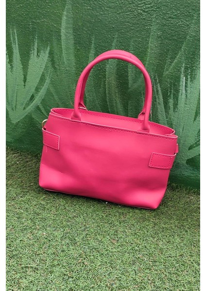 Peluş Ayı Charmlı Kadın Omuz Çantası – Pembe Renk & Peluş Ayıcık Detaylı Kadın Çanta fırsatları