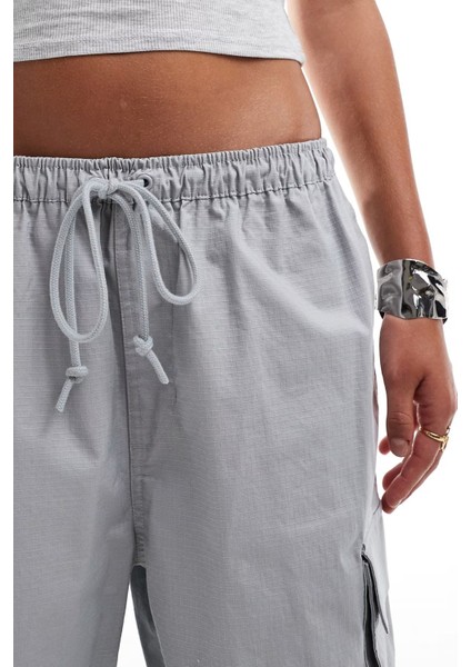 Sportswear Oversized Cargo Dans Pant Kadın Oversize Kargo Cepli Dokuma Eşofman Altı Gri modelleri