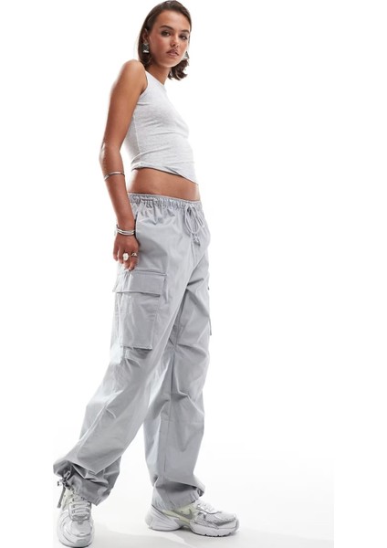 Sportswear Oversized Cargo Dans Pant Kadın Oversize Kargo Cepli Dokuma Eşofman Altı Gri indirimleri