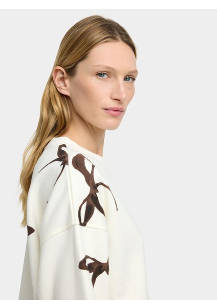 Fiyonk Desenli Sweatshirt