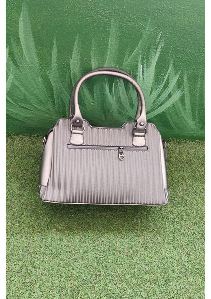 Kadın Metalik Gri Çizgili Omuz ve El Çantası – Şık Günlük Kombin Çantası modelleri