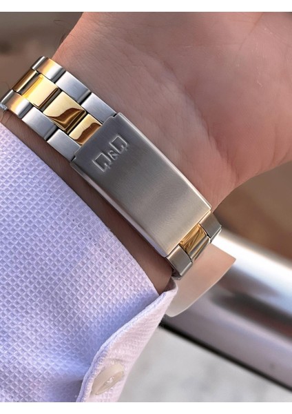 Çelik Kordon Takvimli Kadran 2 Yıl Garantili 3 Atm Suya Dayanıklı Erkek Kol Saati QQ.E2005.A2 fırsatları